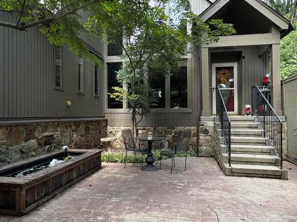 137 Chamberlain Blvd, Knoxville, TN 37920