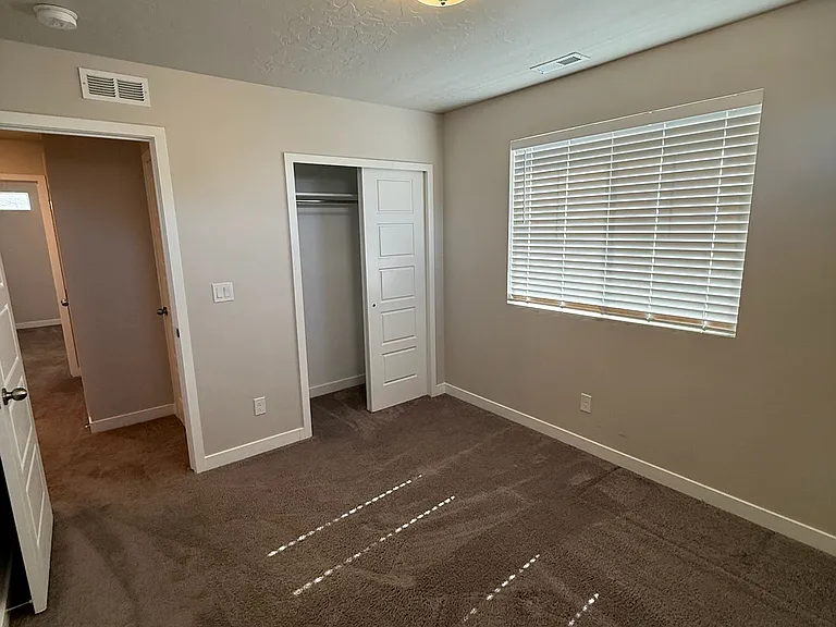 2nd bedroom with large closet