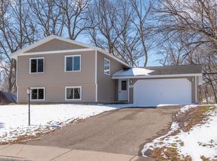 2621 Setter Cir, Mound, MN 55364