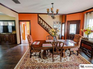 1017 S 36th St, Omaha, NE 68105