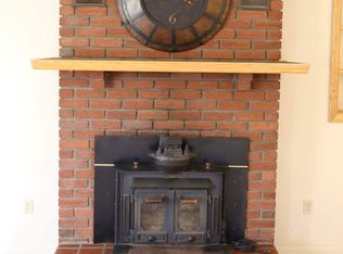 142 Carmona Rd, Grove City, PA 16127