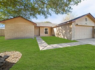 3006 Sherborne St, Pearland, TX 77584