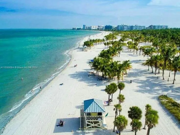 455 Grand Bay Dr #414, Key Biscayne, FL 33149