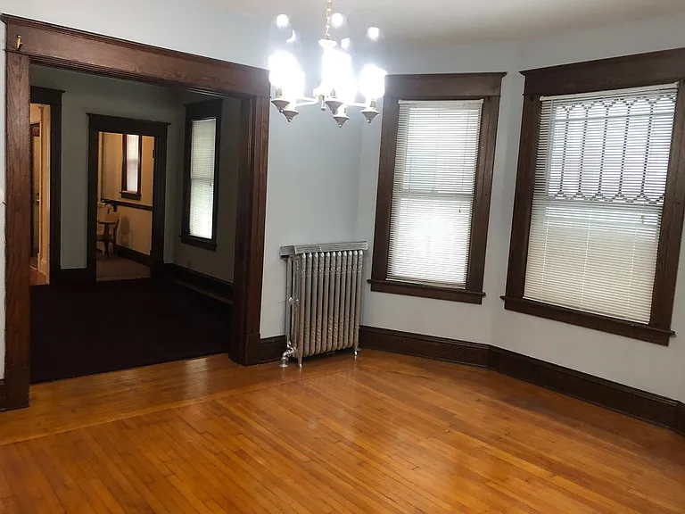 438-440 Hudson Ave #A — Photo 3