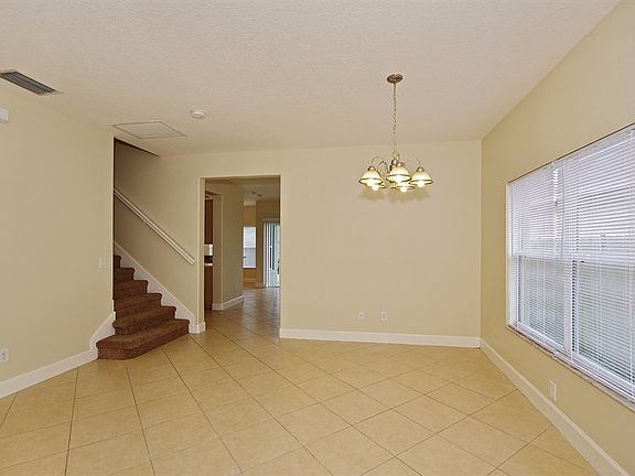 4th image of 1606 Derby Glen Dr