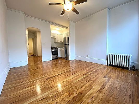 1st image of 234 E 82nd St APT 10