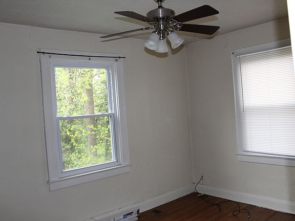 5th image of 1080 Northwest Blvd APT 3