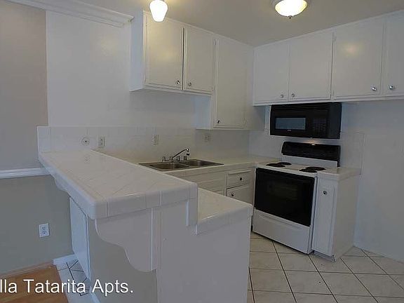 5th image of 2212 N Cahuenga Blvd APT 101
