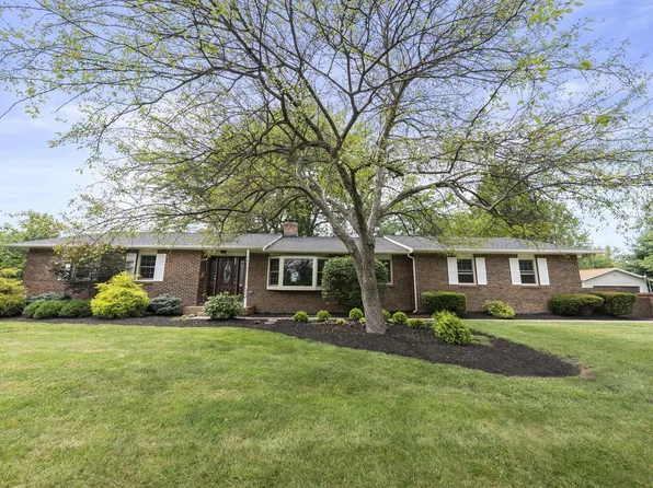 6767 Skyline Dr E, Columbus, OH 43235