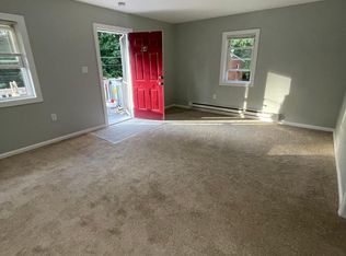 18205 Graham Ct, Triangle, VA 22172