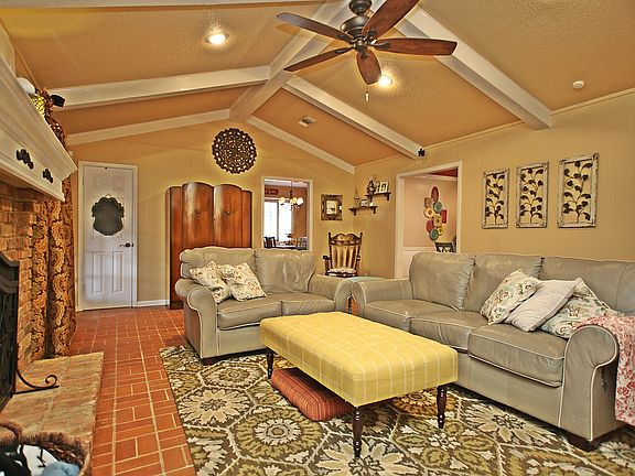 5th image of 5720 Derby Ln