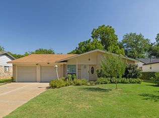 3313 McDermott St, Irving, TX 75061