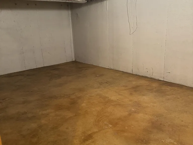 8 Continental Ct — Photo 22