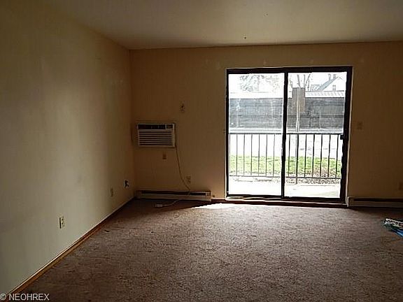 5th image of 101 1st Ave APT 1