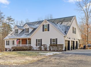 3018 Poe Rd, Soddy Daisy, TN 37379