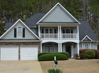 215 Park Creek Dr, Woodstock, GA 30188