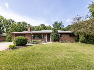 110 High Forest Dr, Belleville, IL
