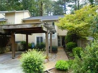 2105 Clairmeade Valley Rd NE, Atlanta, GA 30329