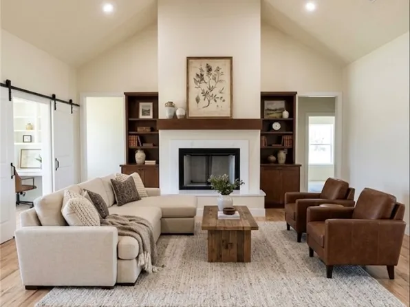 241 Wayne Villines Rd, Prairie Grove, AR 72753