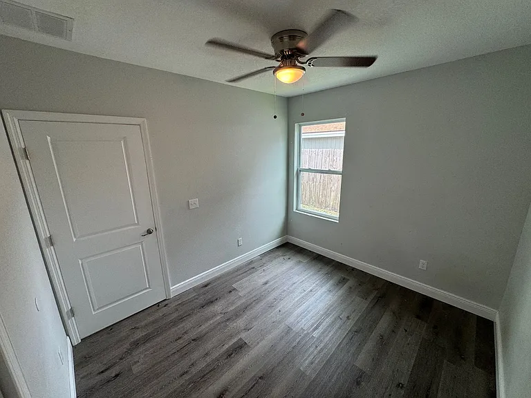 737 Mink Ct #737 — Photo 1
