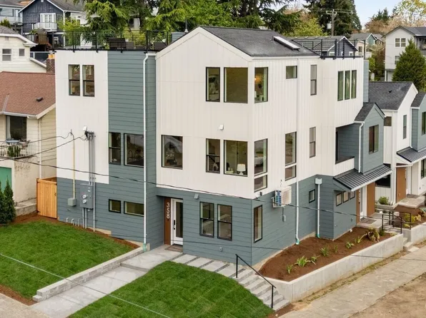 358 N 74th Street, Seattle, WA 98103