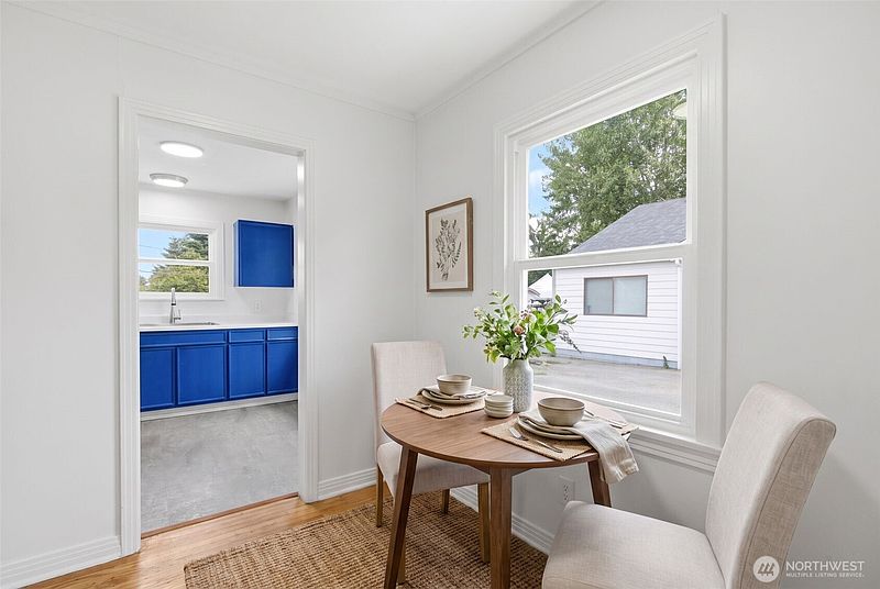 3rd image of 7212 S 128th Street