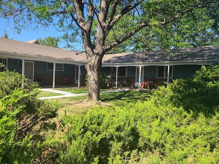 660 Inca Pkwy #0 — Photo 1