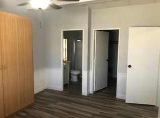 2661 W Esplanade Ave #B, San Jacinto, CA 92582