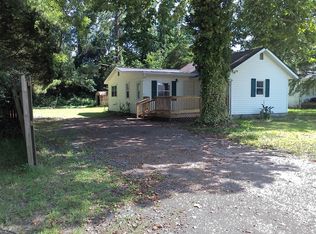 423 Bouy St, New Bern, NC 28560