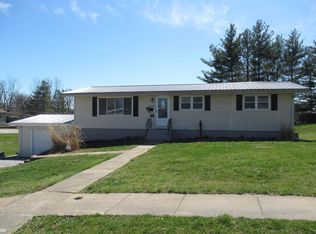 1670 Broadway St, Hamilton, IL 62341