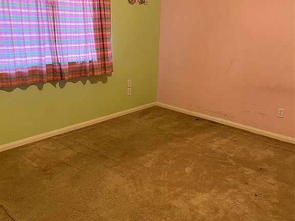 5th image of 4611 Twin Elm Dr