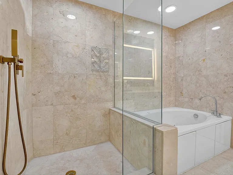 550 Okeechobee Blvd #502 — Photo 27