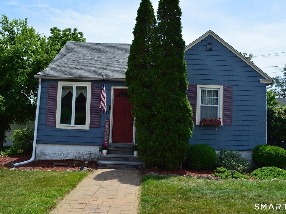 1st image of 421 Wakelee Avenue