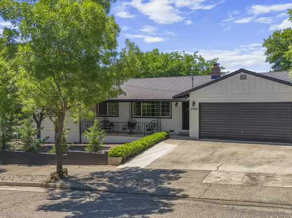 1666 Willis St, Redding, CA 96001