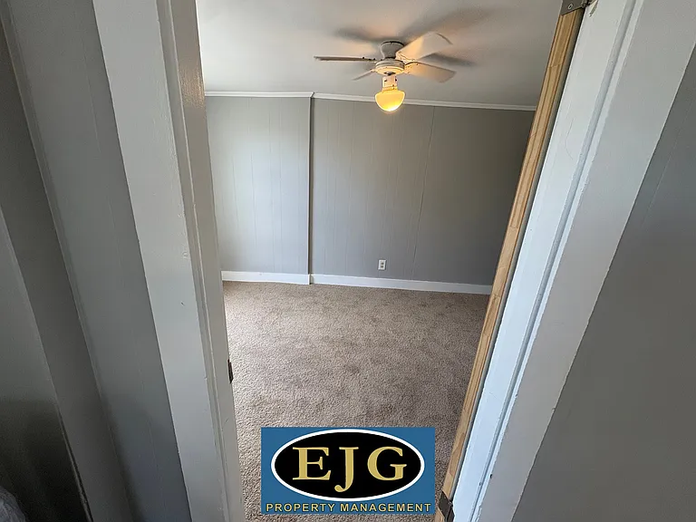 135 Pleasant St #3 — Photo 9