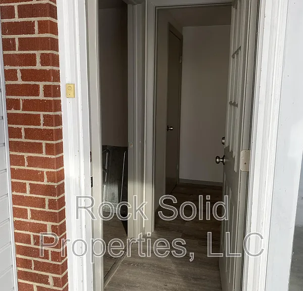 4703 E 17th St #2 — Photo 3