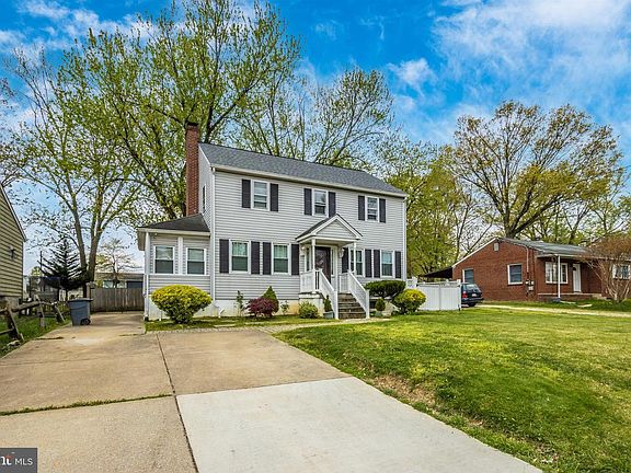 4th image of 8413 Spruce Hill Dr