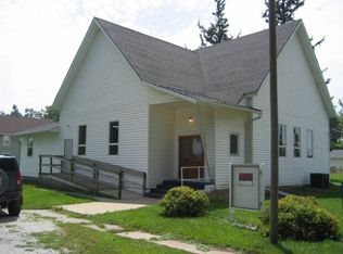 712 Stanley Blvd, Tennant, IA 51537