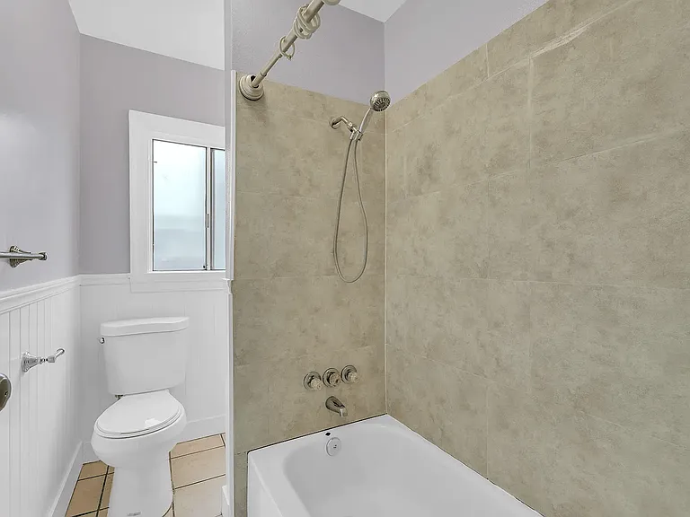 840 55th St #1 — Photo 11