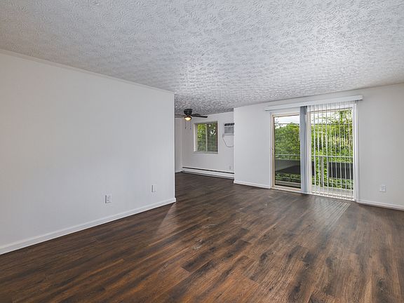 5th image of 1872 Sunset Ave #7