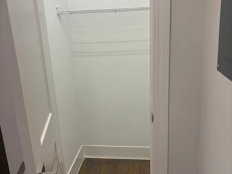 21 Peterborough St #8 — Photo 6