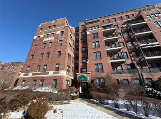 5 Circuit Road #A30, New Rochelle, NY 10805