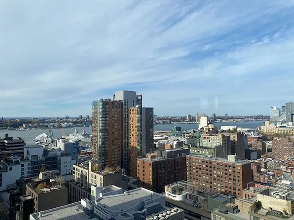 500 W 43rd St APT 29G, New York, NY 10036