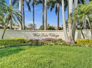 1101 Scarlet Oak St, Hollywood, FL 33019