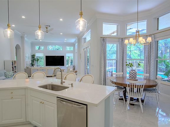 4th image of 10180 S Lake Vista Circle