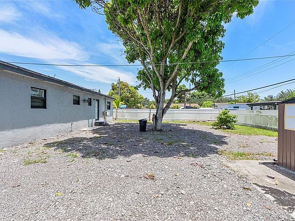 3rd image of 16011 NW 40TH COURT