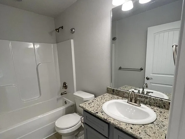 3851 Redbud Way — Photo 14