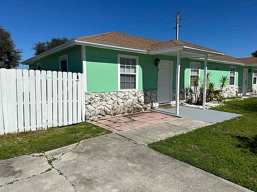 280 Sunset Dr #A Photo 1 280 Sunset Dr #A Photo 1