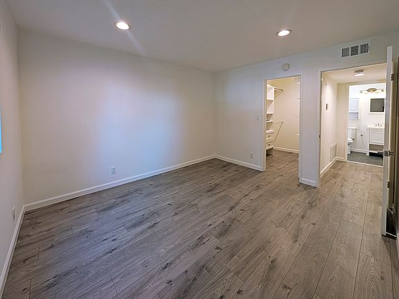 5th image of 800 Orange Grove Ave APT 102