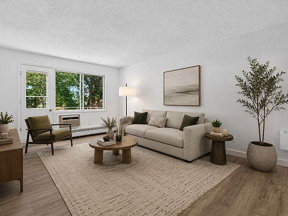 3rd image of 2175 Rae St #2